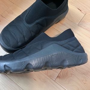 Oboz Whakata Puffy Low Men’s 12 NEW